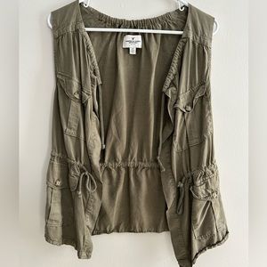 American Eagle Green Cargo Vest